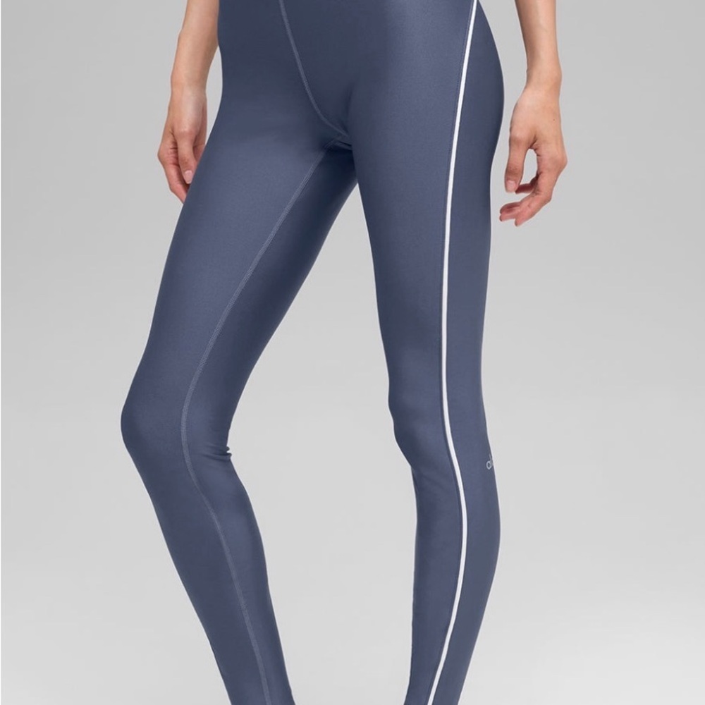 ALO Yoga Airlift High-Waist Suit Up Legging Size Small - Picture 2 of 6